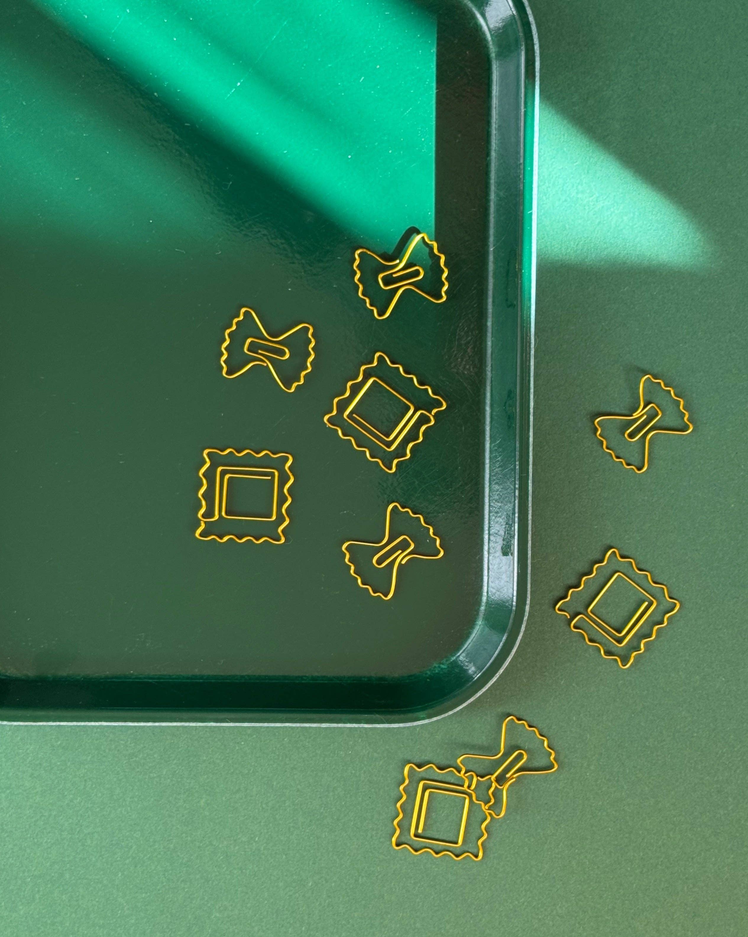Pasta Paper Clip - Ravioli